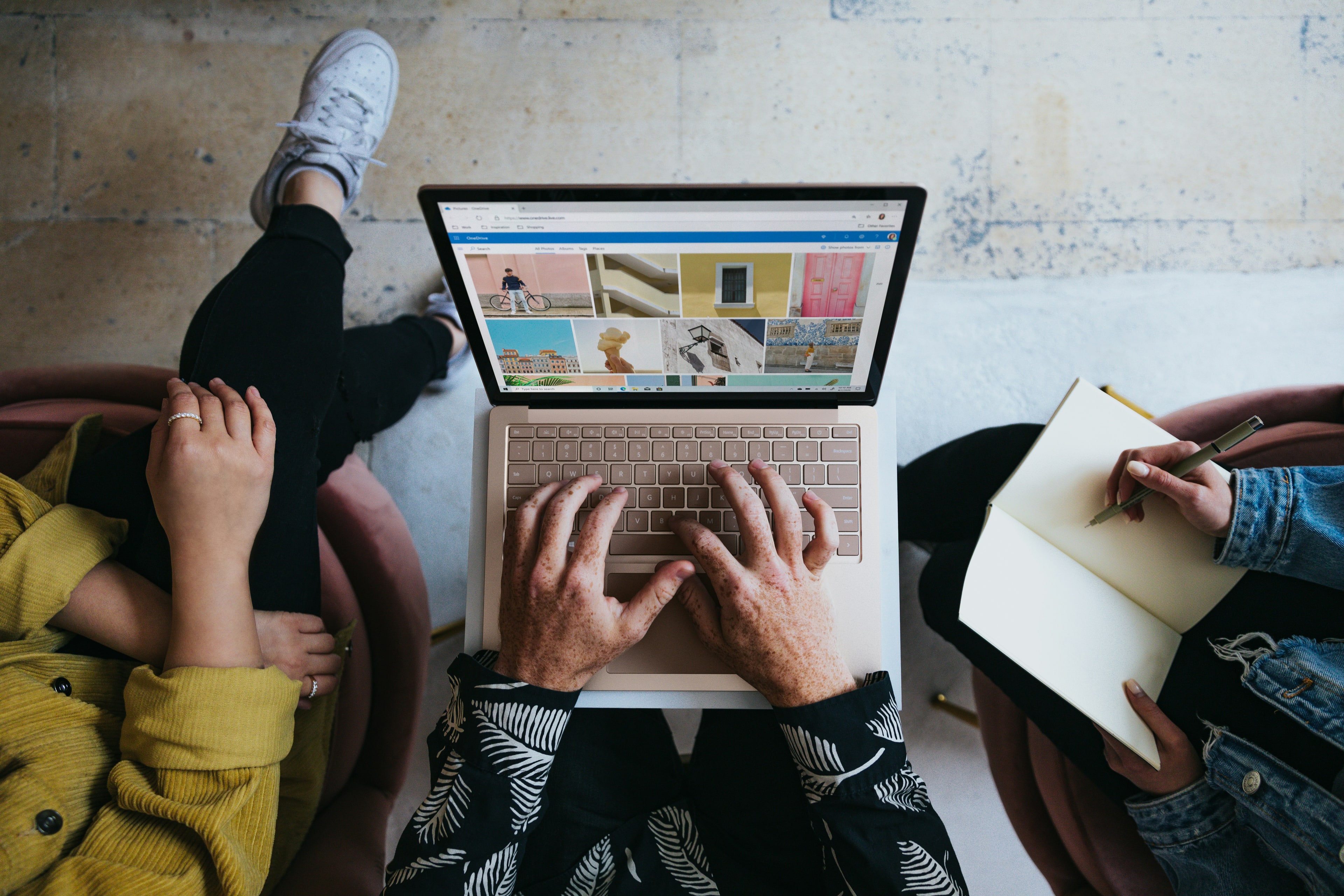5 Ways Marketers Can Instantly Launch Campaigns with Next.js and BILDIT